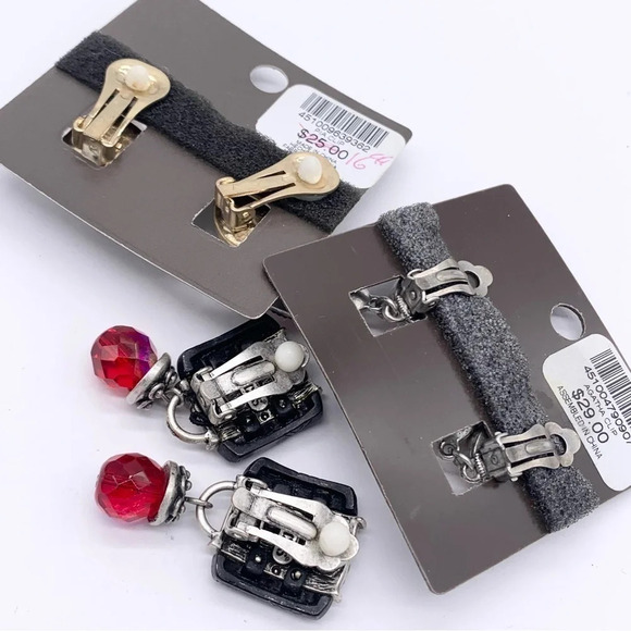 Chico’s Earrings Lot of 3 Pair 2 NWT - Picture 2 of 2